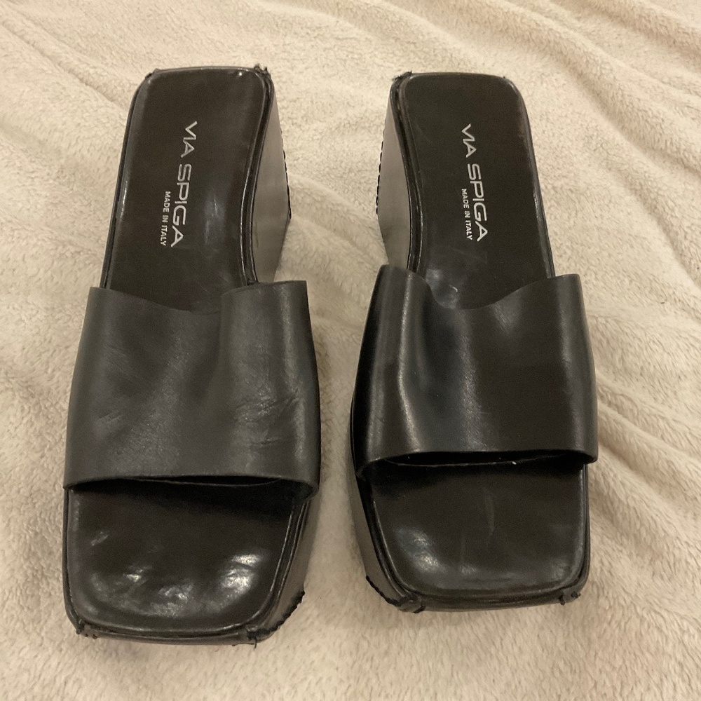 Via Spiga mule shoe